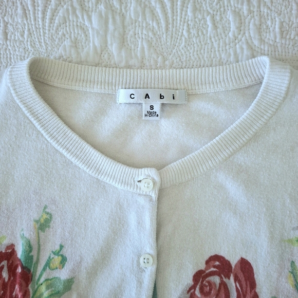 CAbi Cardigan RARE Retro Roses Small - Picture 2 of 8